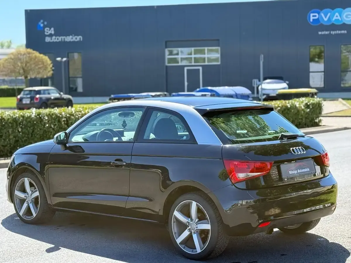 Gebraucht Audi A1 Ambition 86 PS (63 kW) 2010 Schwarz Kleinwagen