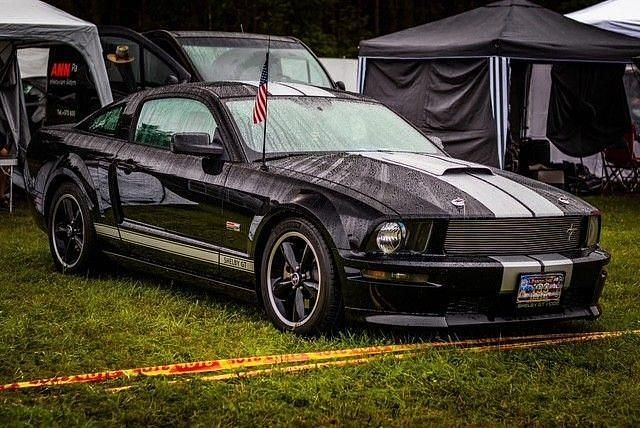 Schwarz Gebraucht 2007 Ford Mustang GT | 21.990 € (Teuer) - Bild 1/4