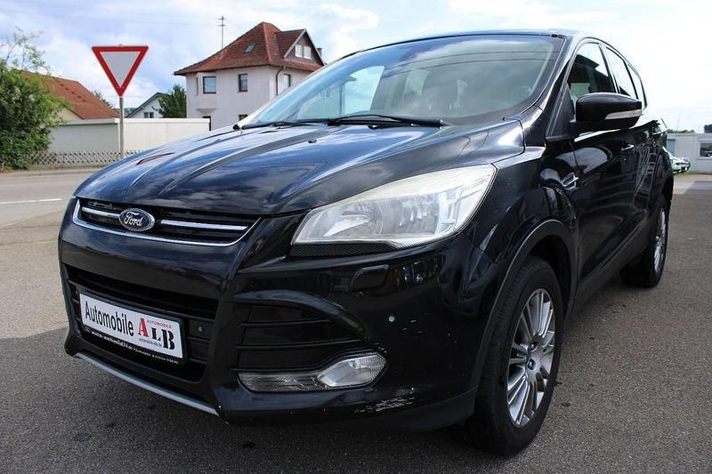 Schwarz Gebraucht 2013 Ford Kuga Titanium SUV | 6.950 € - Bild 1/4