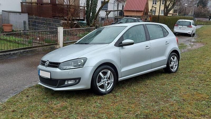 Gebraucht VW Polo Highline 90 PS (66 kW) 2011 Silber Kleinwagen