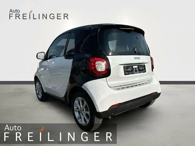 Gebraucht Smart ForTwo Coupé 71 PS (52 kW) 2017 Weiß Coupé