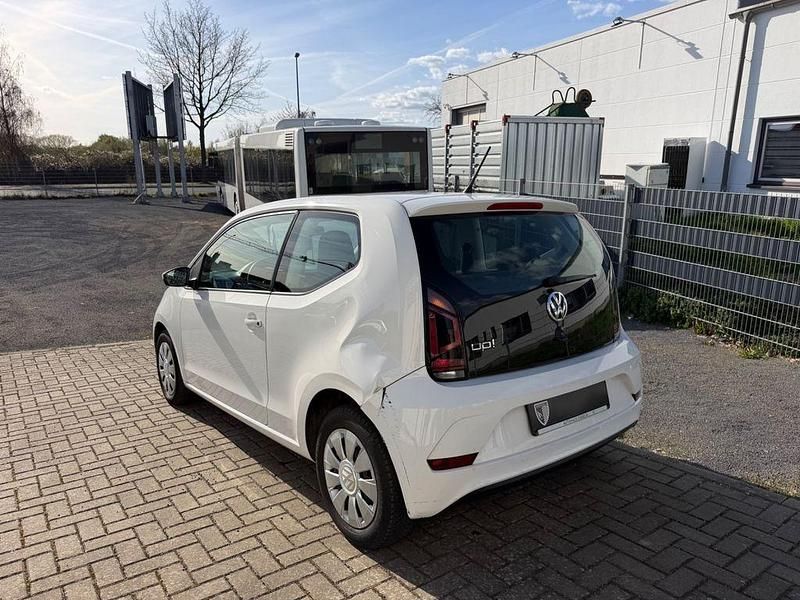 Gebraucht VW up! move up! 60 PS (44 kW) 2017 Weiß Kleinwagen