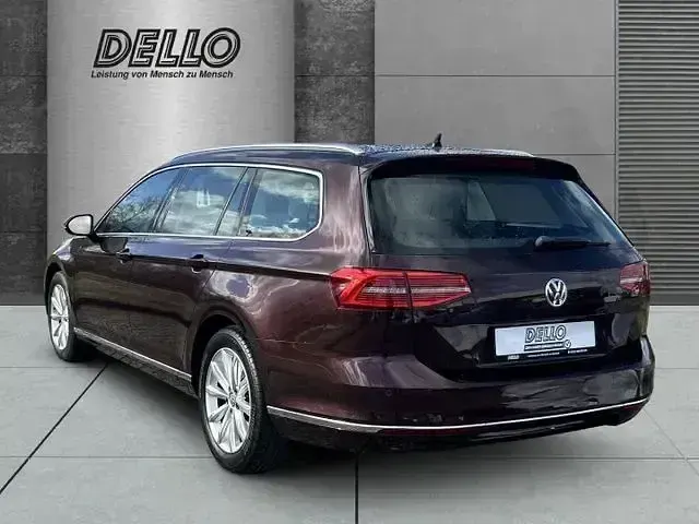 Gebraucht VW Passat Highline 190 PS (139 kW) 2018 Rot Kombi