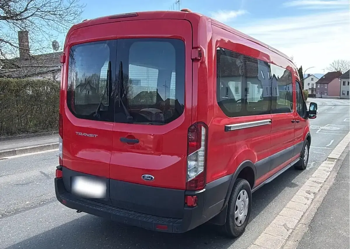 Gebraucht Ford Transit 105 PS (77 kW) 2021 Rot Van / Kleinbus