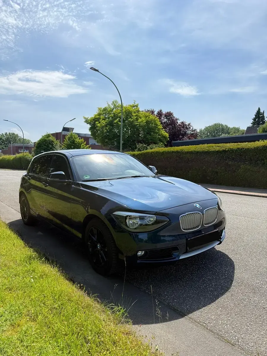 Gebraucht BMW 120 Urban Line 184 PS (135 kW) 2012 Blau Kleinwagen