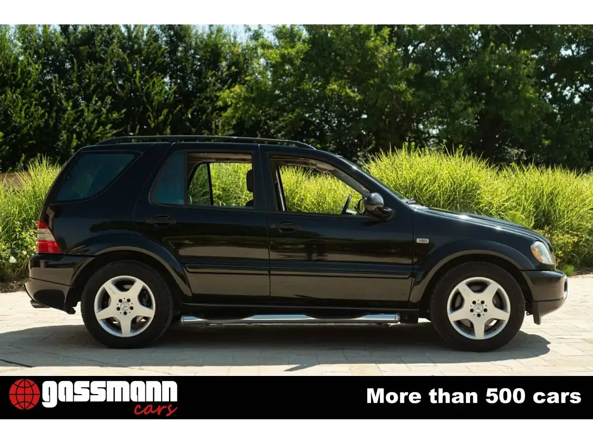 Gebraucht Mercedes ML55 AMG AMG 347 PS (255 kW) 2000 Schwarz SUV