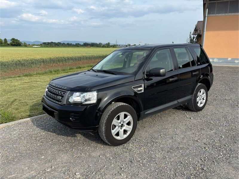 Schwarz Gebraucht 2014 Land Rover Freelander 2 SUV | 8.900 € (Fairer Preis) - Bild 1/4