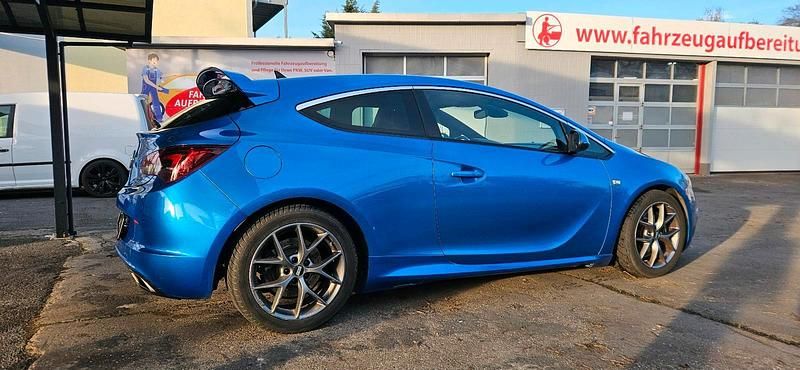 Gebraucht Opel Astra OPC 280 PS (205 kW) 2012 Blau Limousine