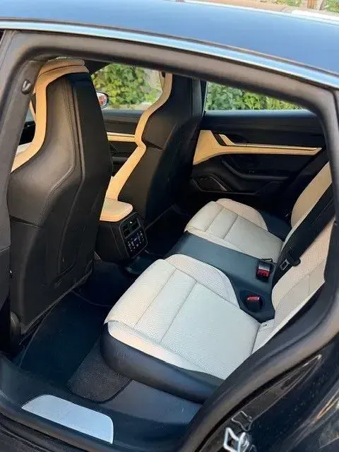 Gebraucht Porsche Taycan Turbo 500 kW (680 PS) 2021 Grau Limousine
