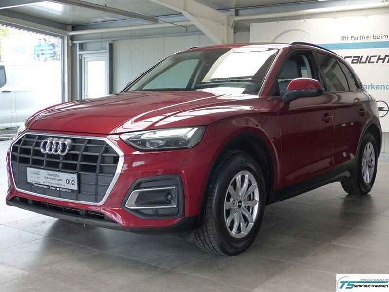Gebraucht Audi Q5 Basis 163 PS (119 kW) 2021 Rot SUV