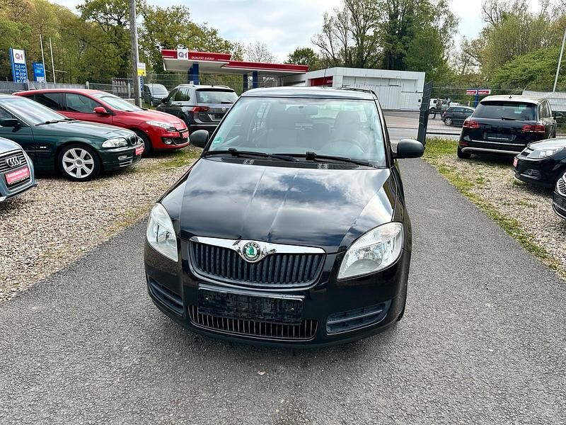Second-hand Skoda Fabia 60 CP (44 kW) 2009 Negru Hatchback