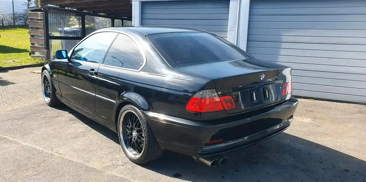 Gebraucht BMW 330 231 PS (169 kW) 2000 Schwarz Coupé
