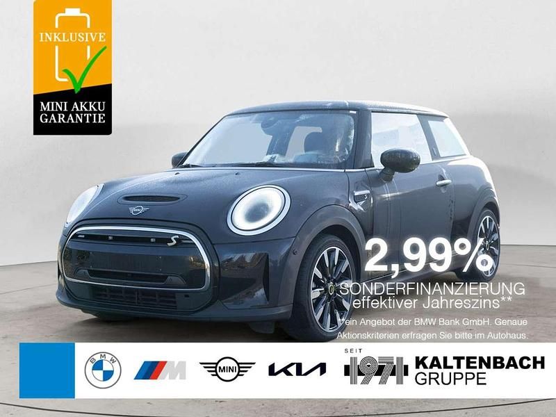 Schwarz Gebraucht 2022 Mini Cooper SE Kleinwagen | 19.990 € (Etwas zu teuer) - Bild 1/2