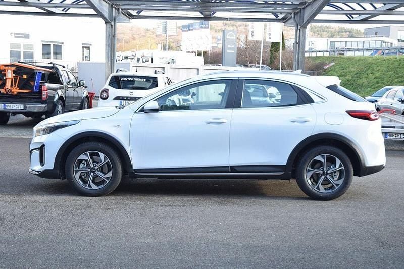 Neu Kia XCeed 150 PS (110 kW) 2025 Pentametall SUV