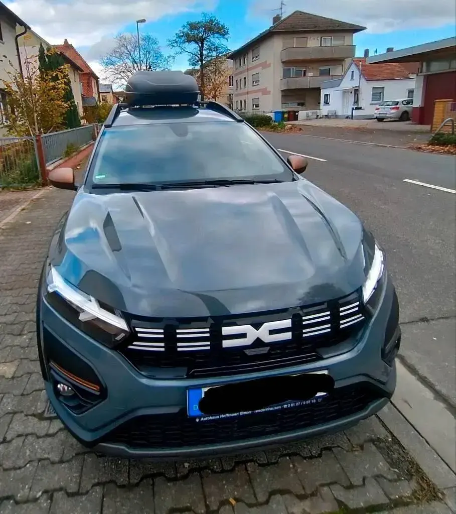 Gebraucht Dacia Jogger 110 PS (80 kW) 2023 Grau Van / Kleinbus