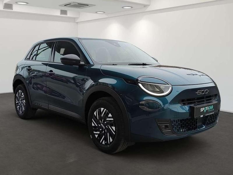 Gebraucht Fiat 125 136 PS (100 kW) 2024 Blau  sky of italy SUV