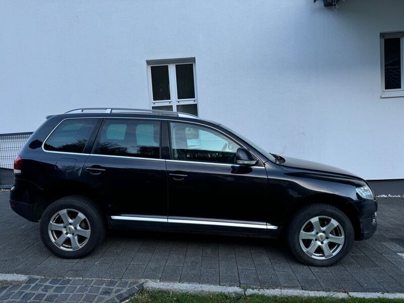 Schwarz Gebraucht 2008 VW Touareg Individual SUV | 5.300 € (Superpreis) - Bild 1/4
