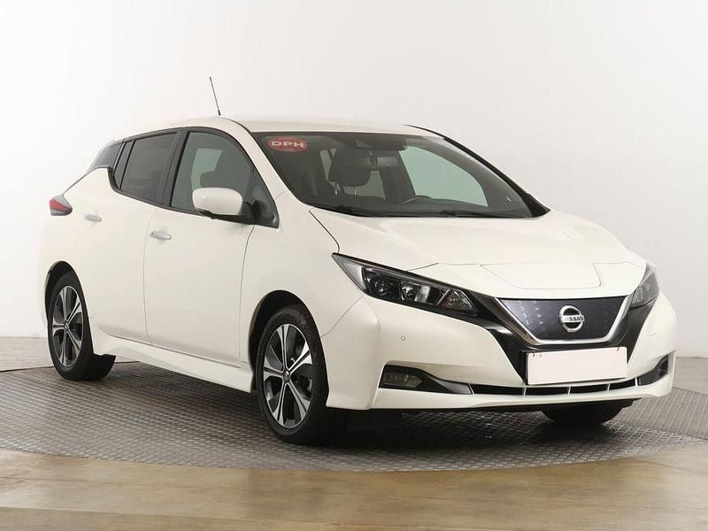 Weiß Gebraucht 2020 Nissan Leaf Kleinwagen | 13.328 € (Fairer Preis) - Bild 1/4