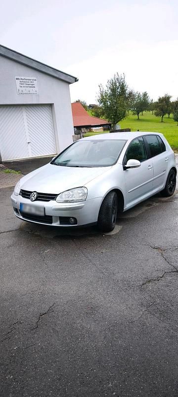 Gebraucht VW Golf V 109 PS (80 kW) 2007 Silber Kleinwagen