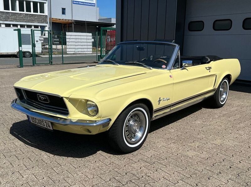 Gebraucht Ford Mustang 200 PS (147 kW) 1968 Gelb Cabrio