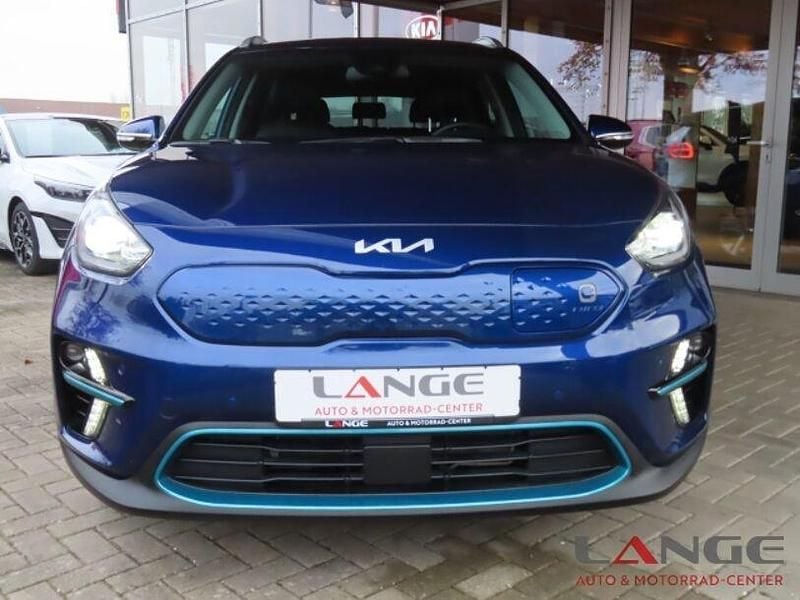 Gebraucht Kia e-Niro Spirit 150 kW (204 PS) 2022 (du3) yachtblau met. SUV