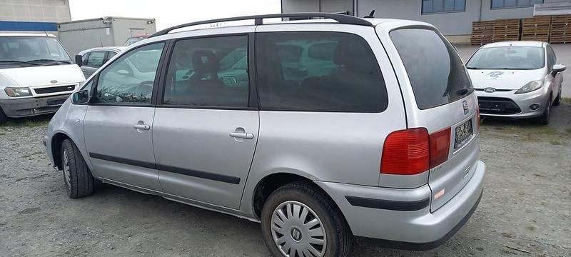 Gebraucht Seat Alhambra 116 PS (85 kW) 2005 Silber Van / Kleinbus
