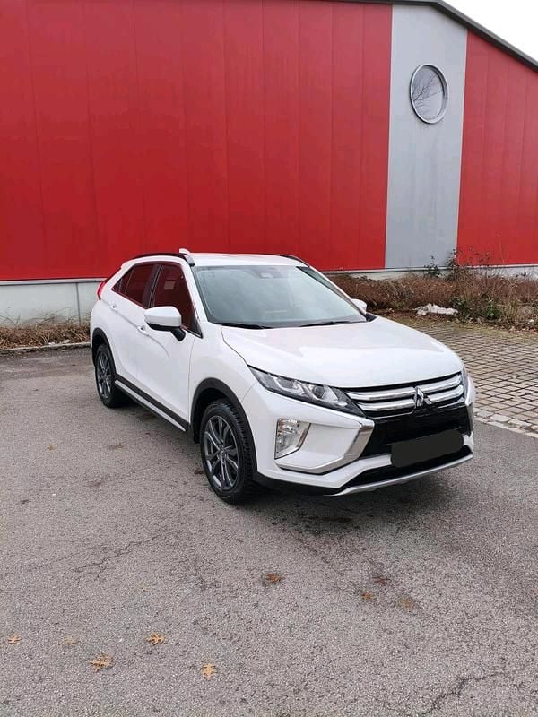 Gebraucht Mitsubishi Eclipse Cross 163 PS (119 kW) 2020 Weiß SUV