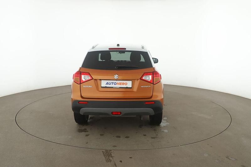 Gebraucht Suzuki Vitara Comfort 120 PS (88 kW) 2016 Orange SUV