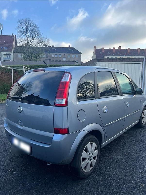 Gebraucht Opel Meriva 87 PS (63 kW) 2003 Silber Van / Kleinbus