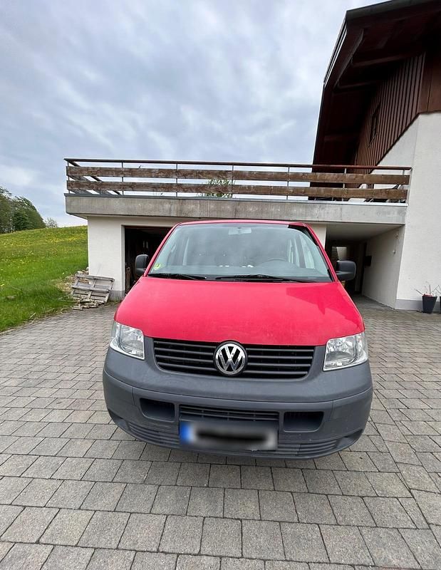 Gebraucht VW Transporter 105 PS (77 kW) 2004 Rot Van
