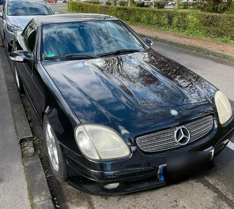 Schwarz Gebraucht 2003 Mercedes SLK200 Cabrio | 2.700 € (Fairer Preis) - Bild 1/4
