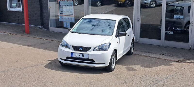 Weiss Gebraucht 2016 Seat Mii Kleinwagen | 5.990 € (Guter Preis) - Bild 1/4