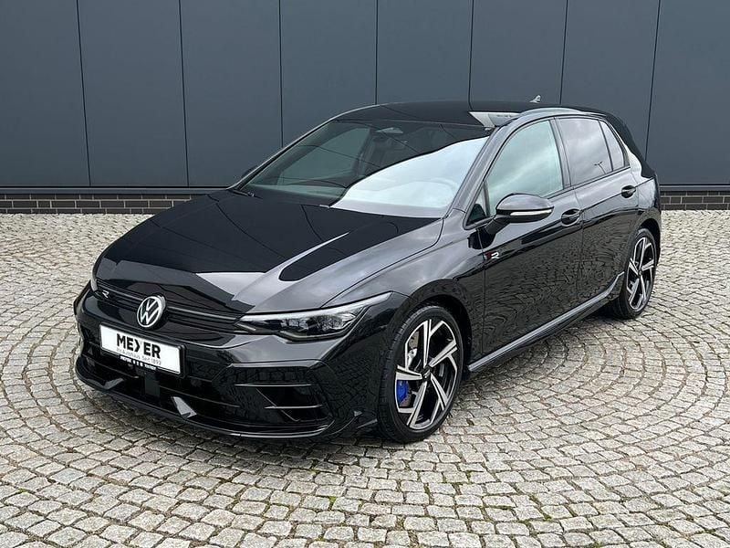 Neu VW Golf VIII R 333 PS (244 kW) 2025 Schwarz Limousine