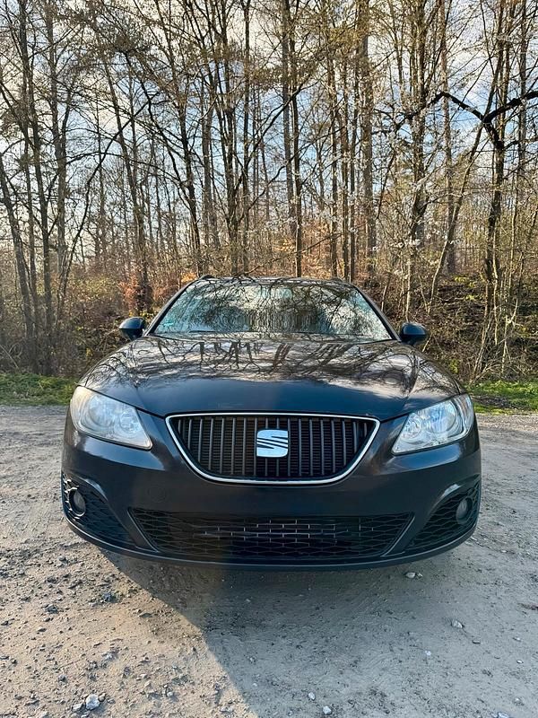 Second-hand Seat Exeo 143 CP (105 kW) 2011 Negru Break