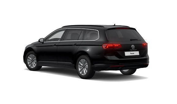 Gebraucht VW Passat Business 150 PS (110 kW) 2022 Deep black perleffekt Kombi