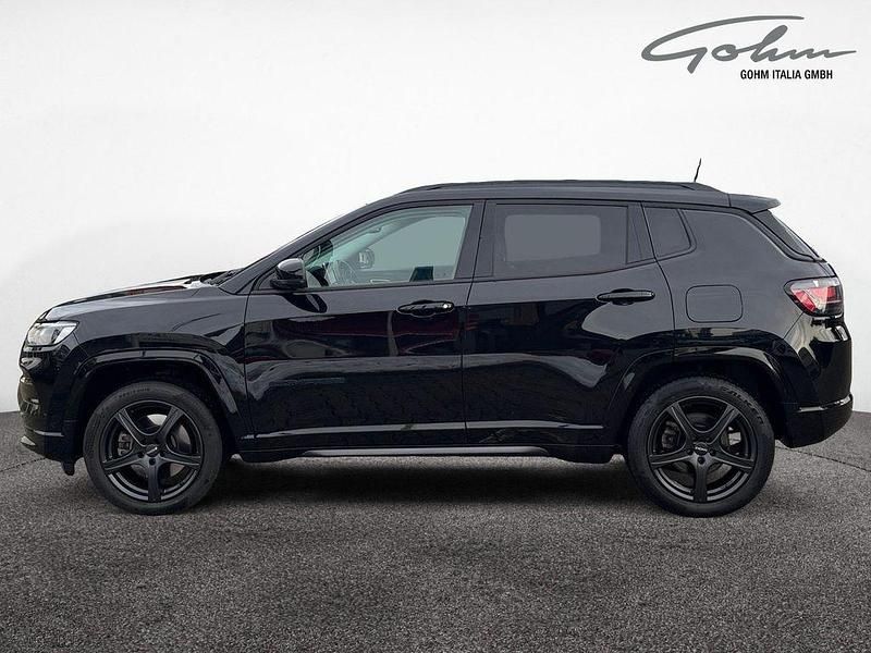 Gebraucht Jeep Compass 241 PS (177 kW) 2022 Schwarz SUV