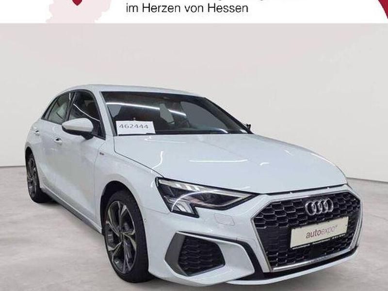 Andere Gebraucht 2021 Audi A3 e-tron Ambiente Kleinwagen | 22.990 € - Bild 1/4