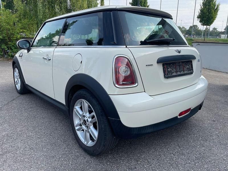 Weiß Gebraucht 2010 Mini Cooper Kleinwagen | 2.400 € (Superpreis) - Bild 1/4