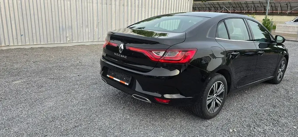 Gebraucht Renault Mégane II Equilibre 140 PS (102 kW) 2023 Schwarz Limousine