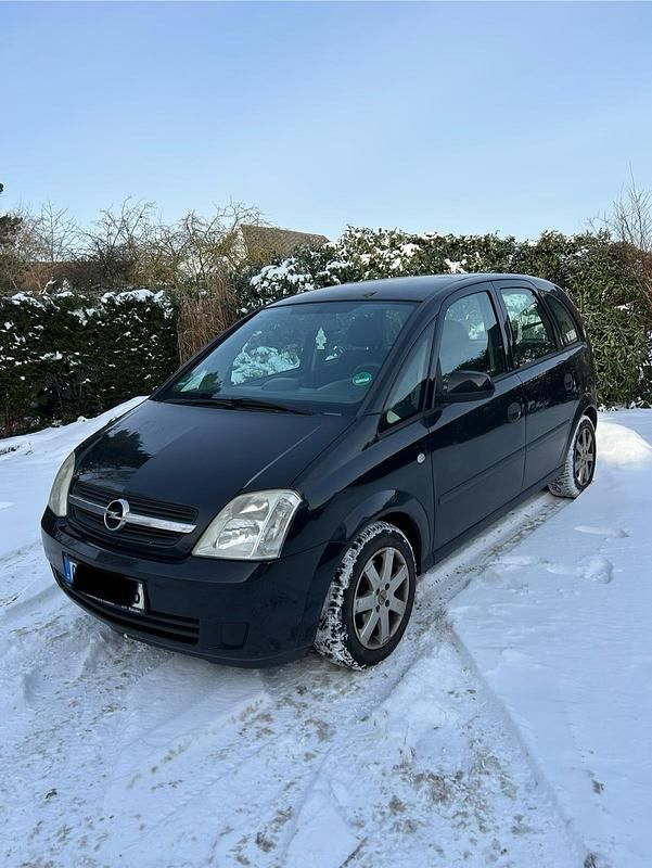 Schwarz Gebraucht 2004 Opel Meriva Edition Van / Kleinbus | 600 € (Fairer Preis) - Bild 1/4