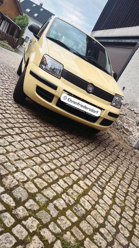 Gelb Gebraucht 2011 Fiat Panda Kleinwagen | 2.999 € (Fairer Preis) - Bild 1/4