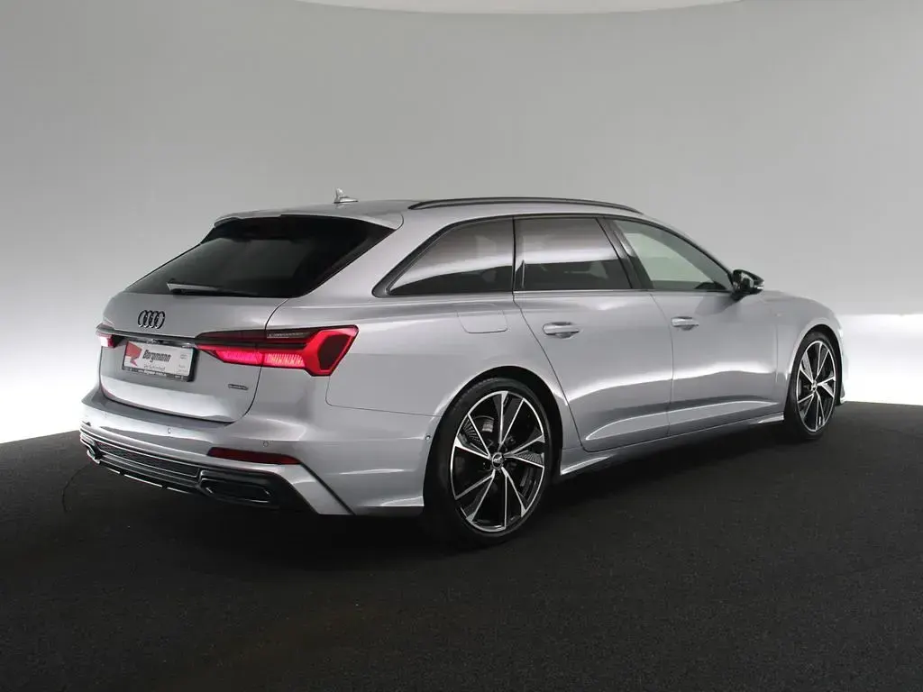 Gebraucht Audi A6 S-Line 265 PS (194 kW) 2023 Florettsilber metallic (metallic) Kombi