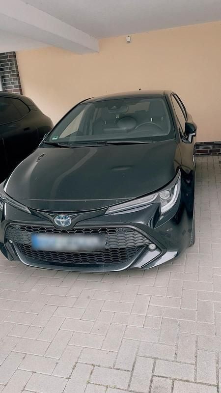 Gebraucht Toyota Corolla Hybrid 98 PS (72 kW) 2021 Schwarz
