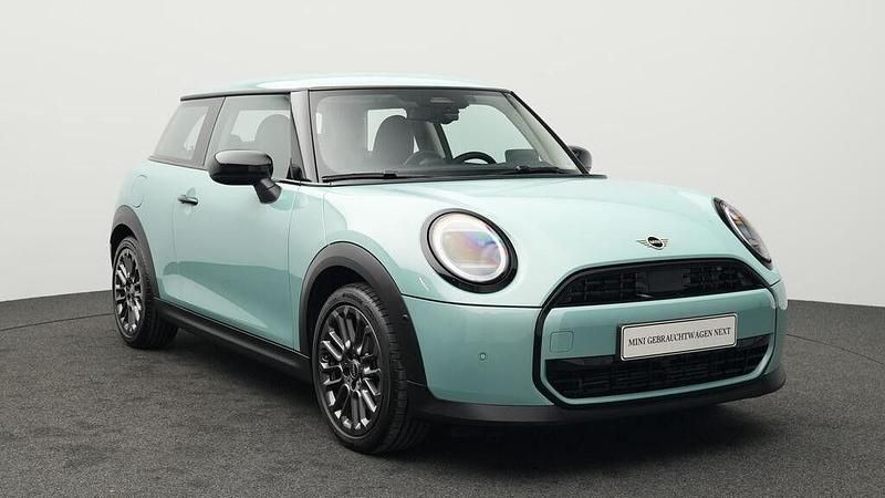 Gebraucht Mini Cooper Classic 156 PS (114 kW) 2024 Grün Kleinwagen