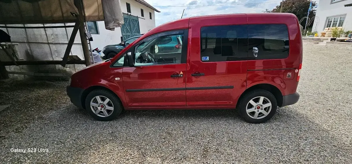 Gebraucht VW Caddy 105 PS (77 kW) 2006 Rot Van / Kleinbus