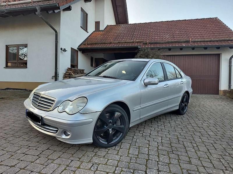 Gebraucht 2006 Mercedes C180 Classic Limousine | 1.480 € (Superpreis) - Bild 1/4
