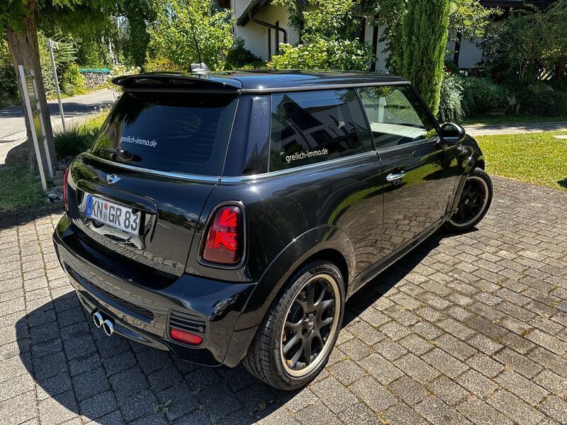 Schwarz Gebraucht 2023 Mini One D Kleinwagen | 7.500 € (Guter Preis) - Bild 1/2