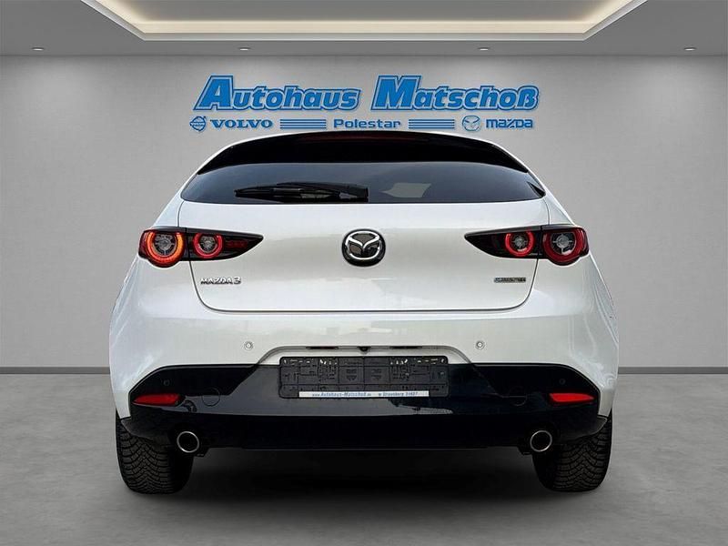 Gebraucht Mazda 3 Selection 122 PS (89 kW) 2022 Weiß Limousine