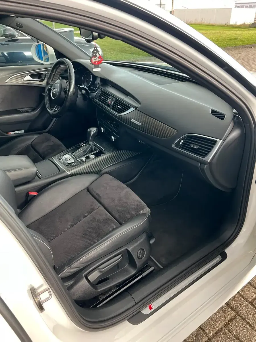 Gebraucht Audi A6 Design 272 PS (200 kW) 2015 Weiß Kombi