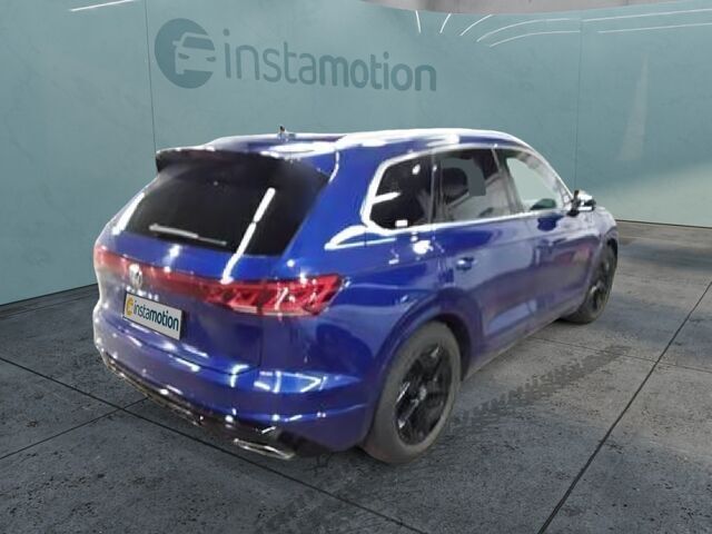 Blau Gebraucht 2024 VW Touareg R SUV | 65.500 € (Teuer) - Bild 1/2